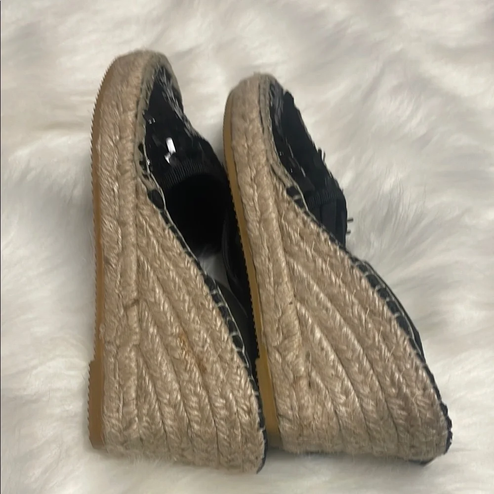Black Vidoretta Sandals